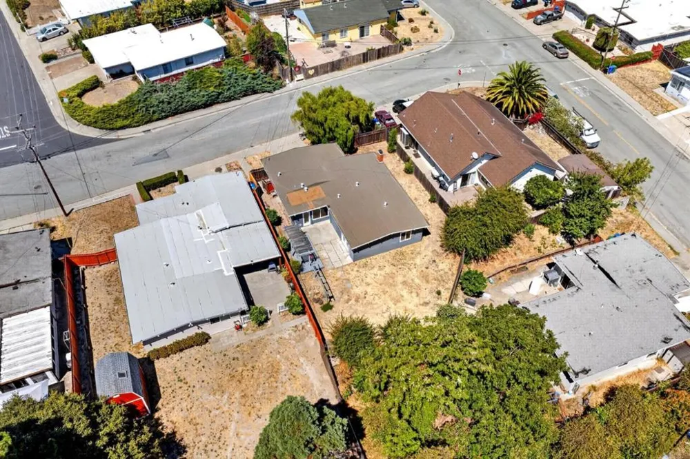 1111 Marionola Way Pinole, CA 94564