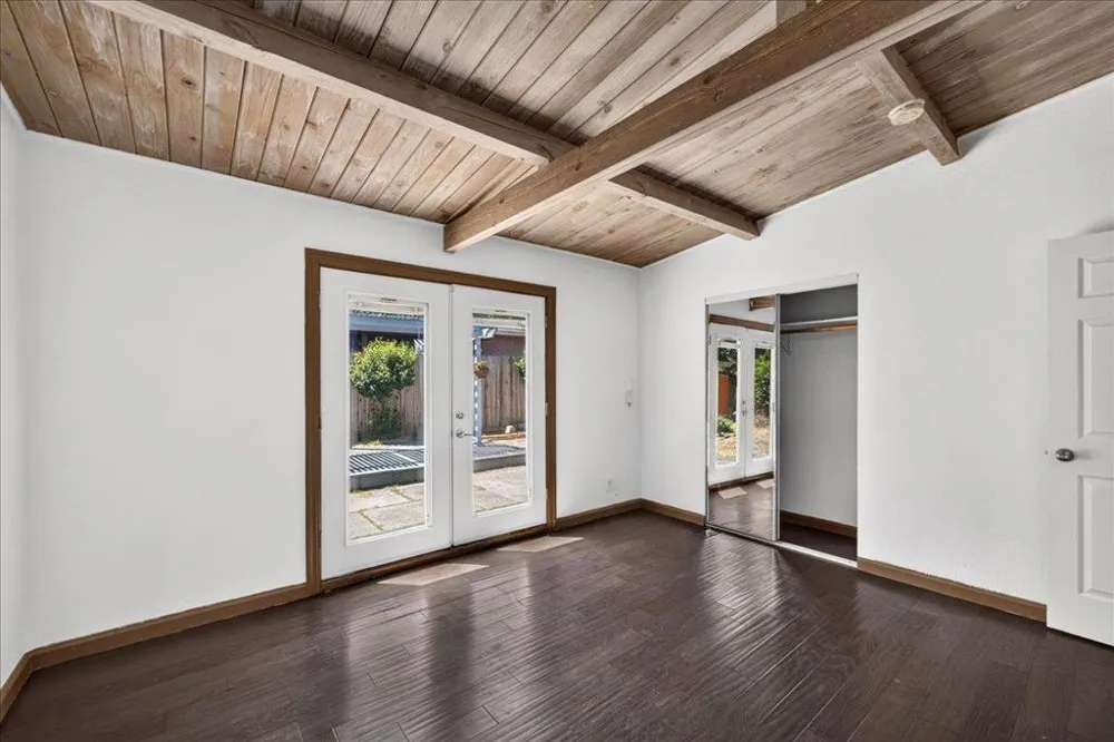 1111 Marionola Way Pinole, CA 94564