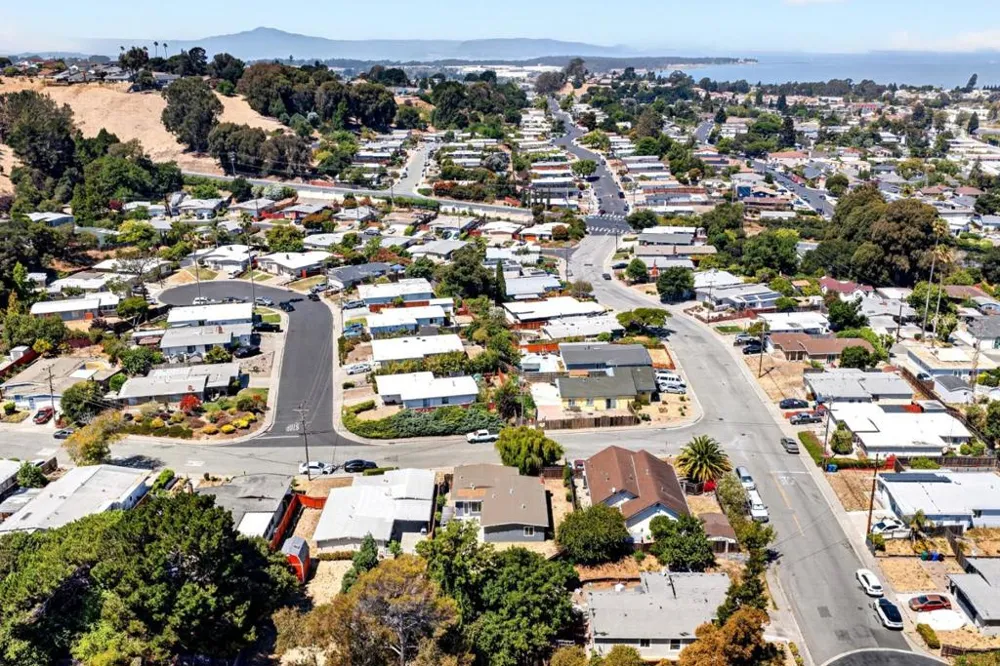 1111 Marionola Way Pinole, CA 94564