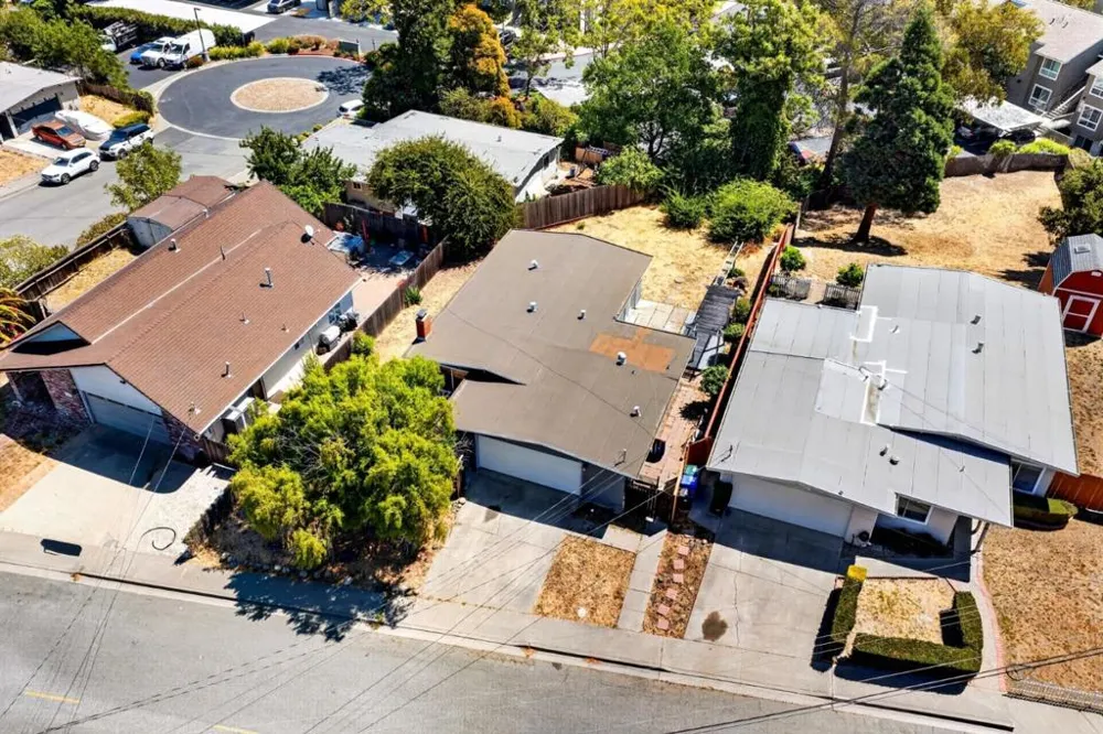 1111 Marionola Way Pinole, CA 94564