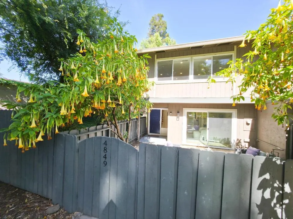 4849 Cherrythorne Lane San Jose, CA 95129