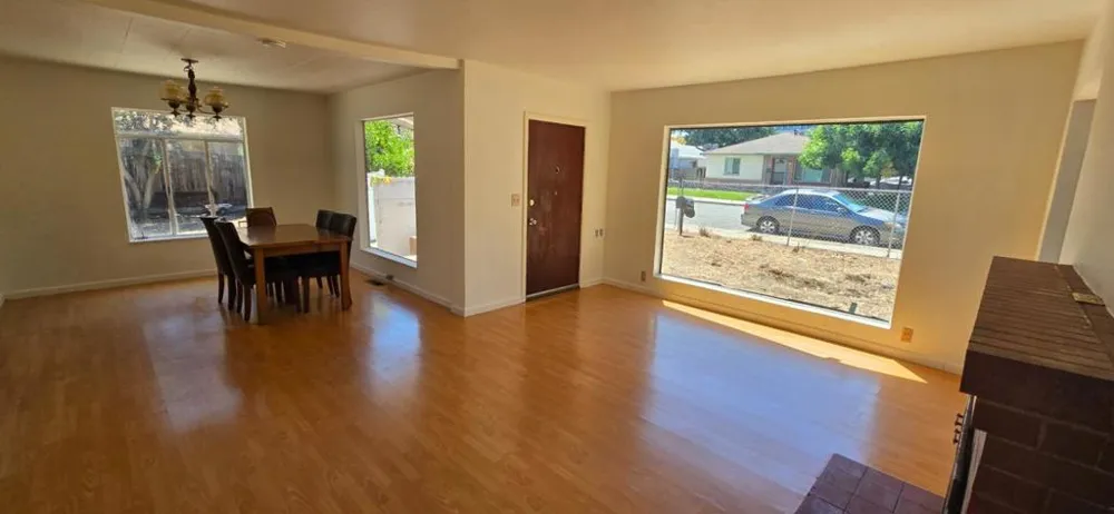 393 Beemer Avenue Sunnyvale, CA 94086