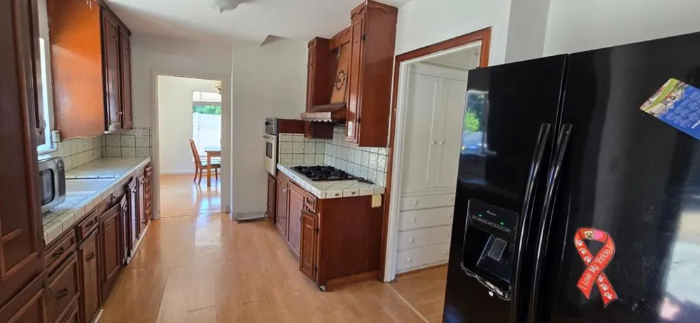 393 Beemer Avenue Sunnyvale, CA 94086