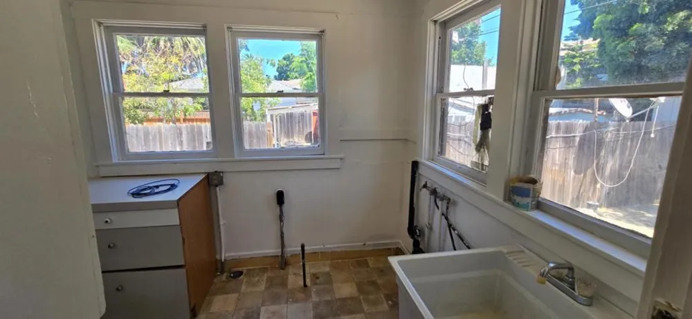 393 Beemer Avenue Sunnyvale, CA 94086