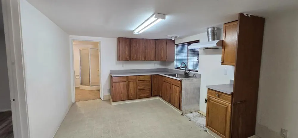 393 Beemer Avenue Sunnyvale, CA 94086