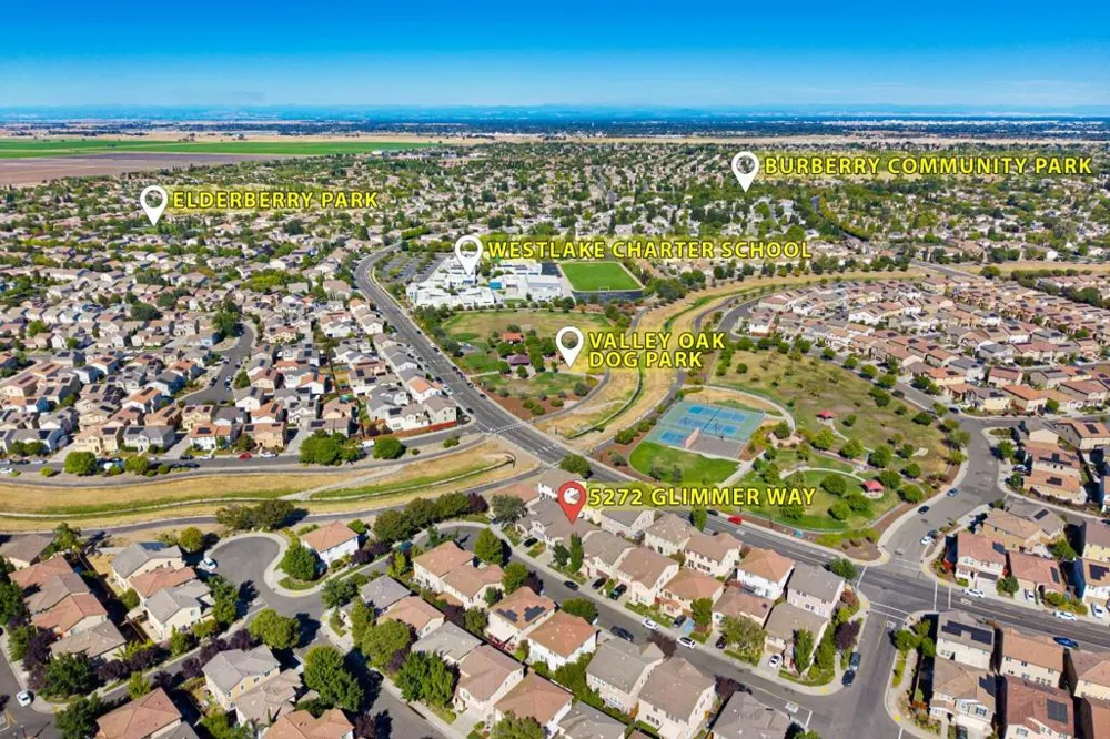 5272 Glimmer Way Sacramento, CA 95835