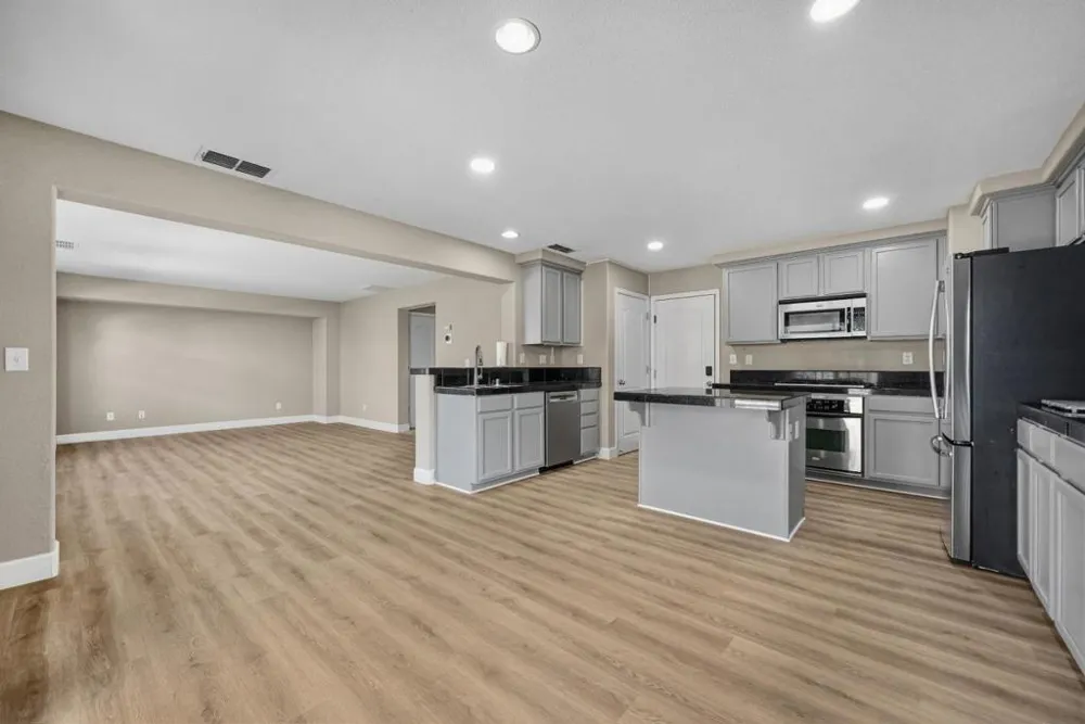 5272 Glimmer Way Sacramento, CA 95835