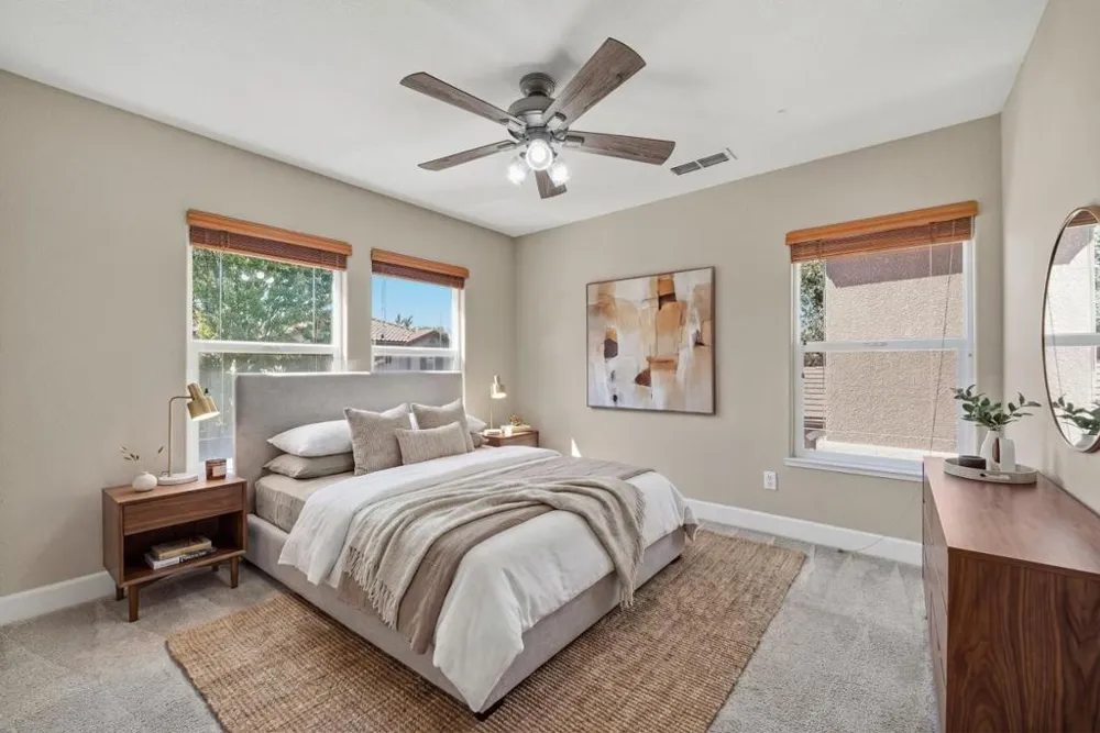 5272 Glimmer Way Sacramento, CA 95835