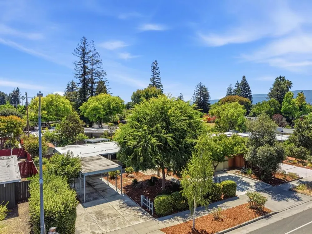 256 E Charleston Road Palo Alto, CA 94306