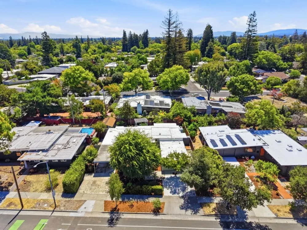 256 E Charleston Road Palo Alto, CA 94306