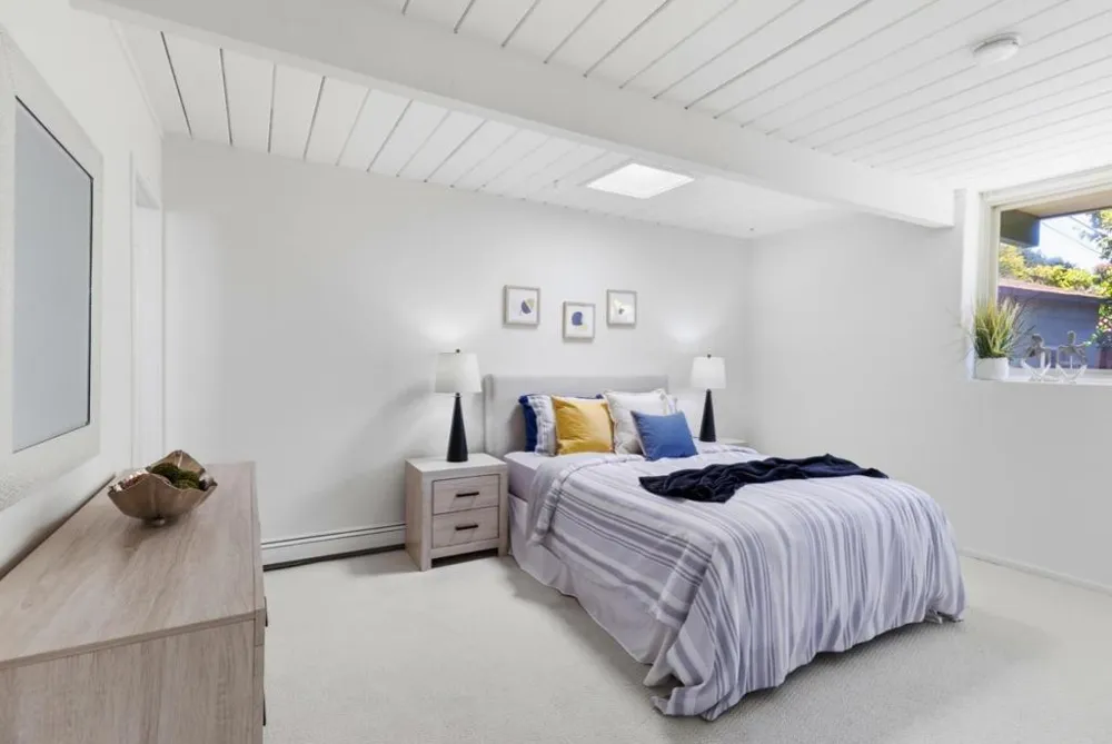256 E Charleston Road Palo Alto, CA 94306