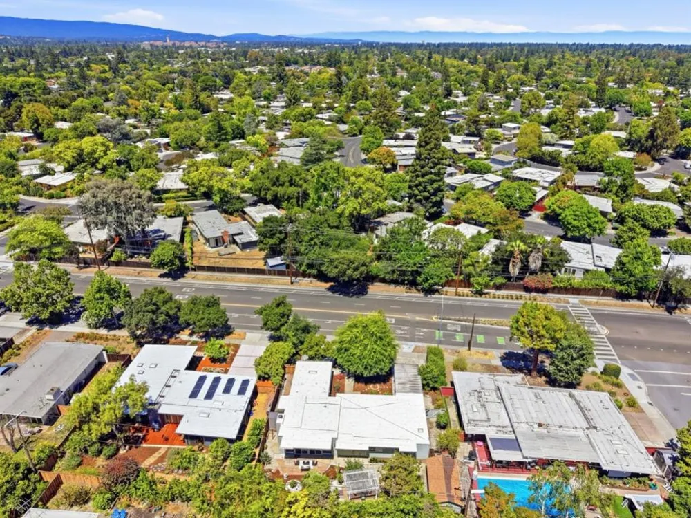 256 E Charleston Road Palo Alto, CA 94306