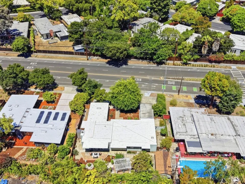 256 E Charleston Road Palo Alto, CA 94306
