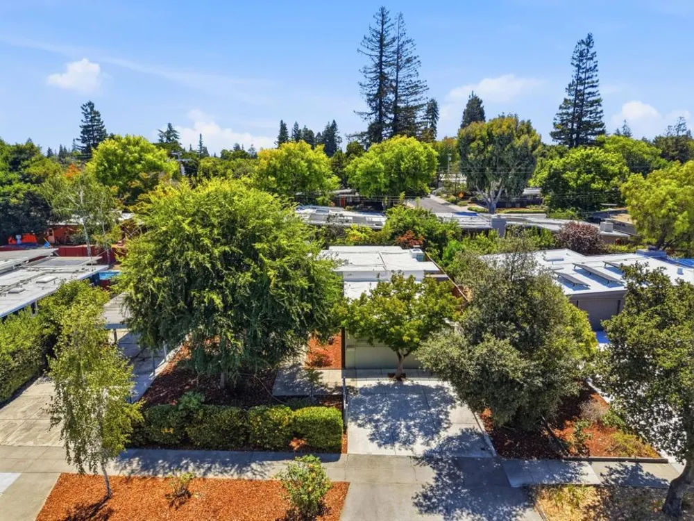 256 E Charleston Road Palo Alto, CA 94306