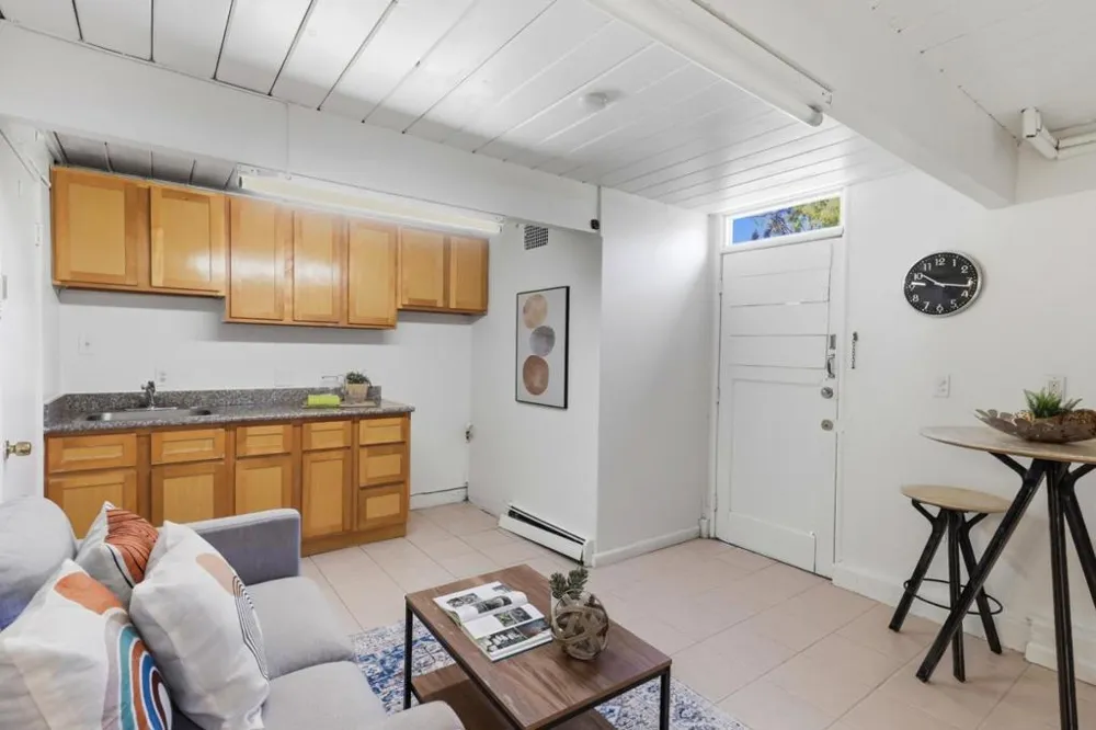256 E Charleston Road Palo Alto, CA 94306