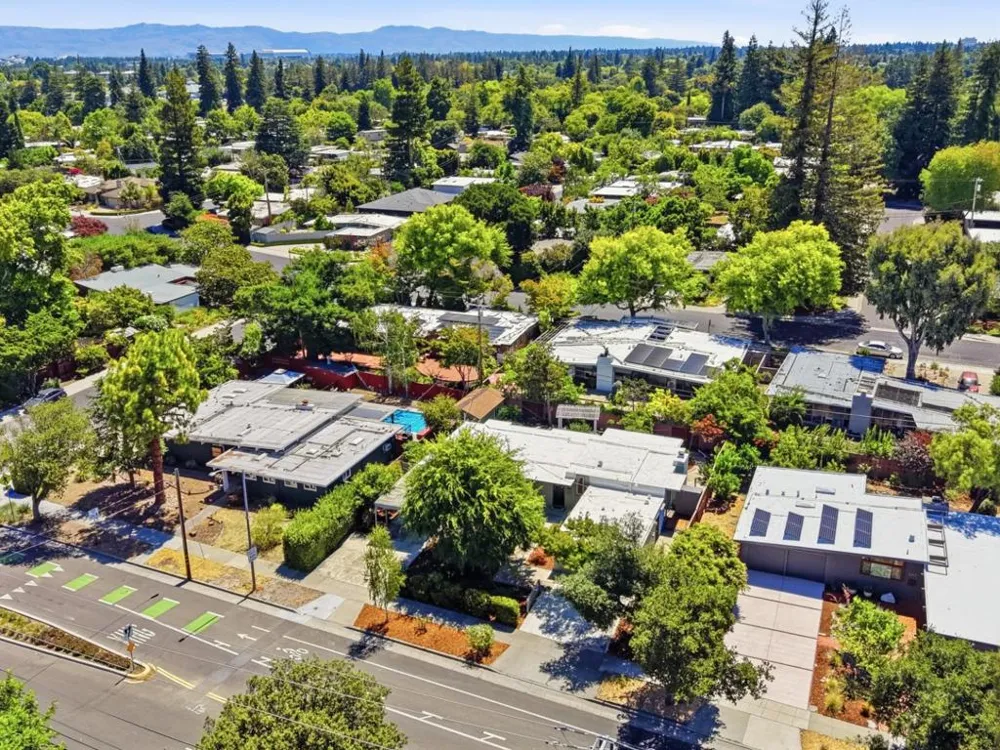 256 E Charleston Road Palo Alto, CA 94306