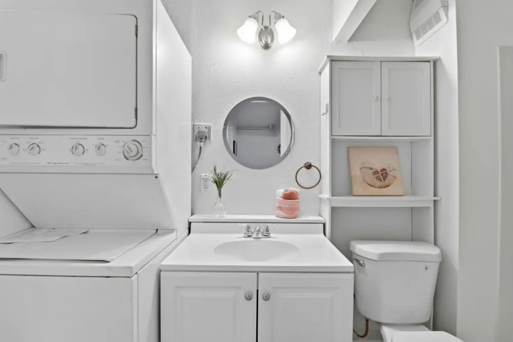 256 E Charleston Road Palo Alto, CA 94306