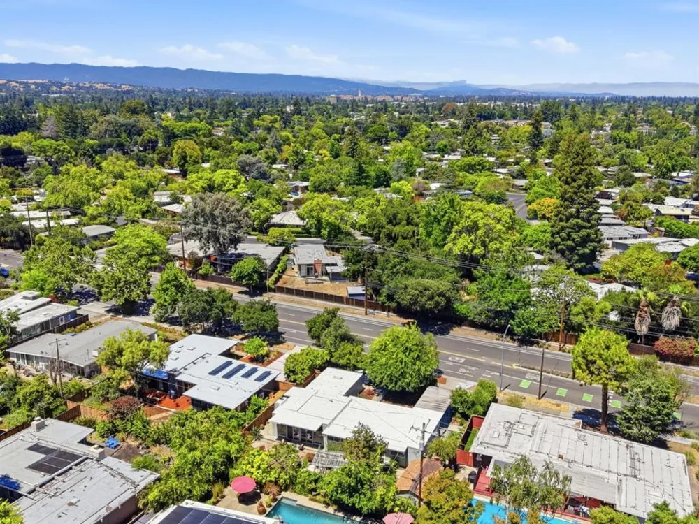 256 E Charleston Road Palo Alto, CA 94306