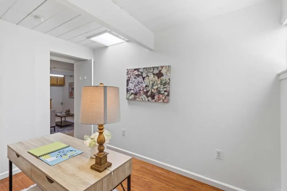 256 E Charleston Road Palo Alto, CA 94306