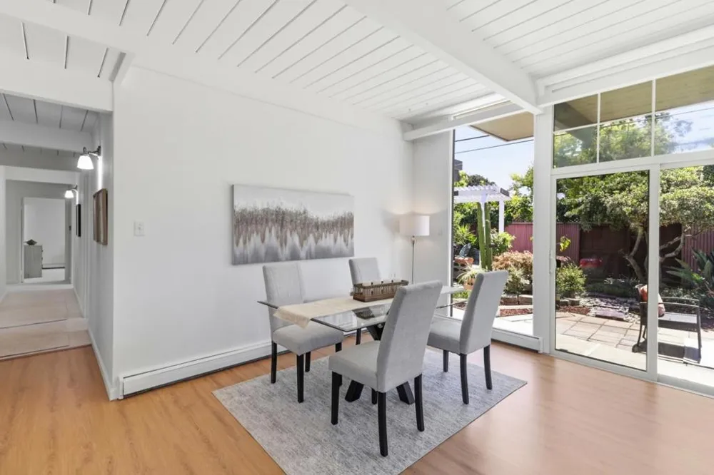 256 E Charleston Road Palo Alto, CA 94306