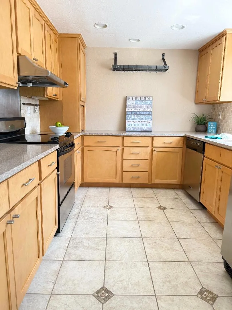881 Boardwalk Place Redwood City, CA 94065