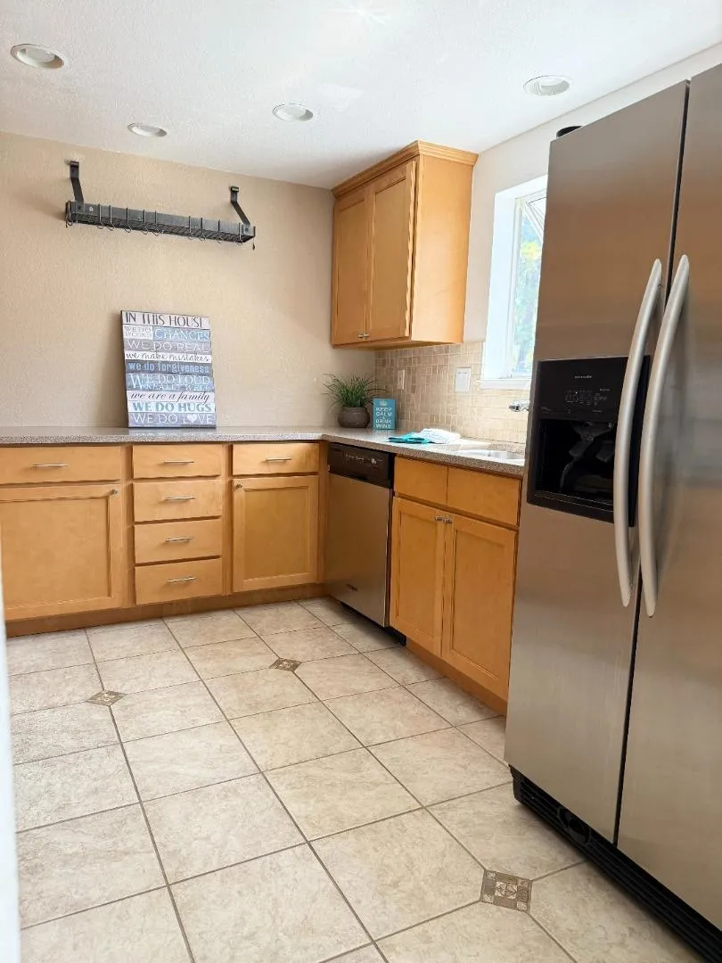 881 Boardwalk Place Redwood City, CA 94065