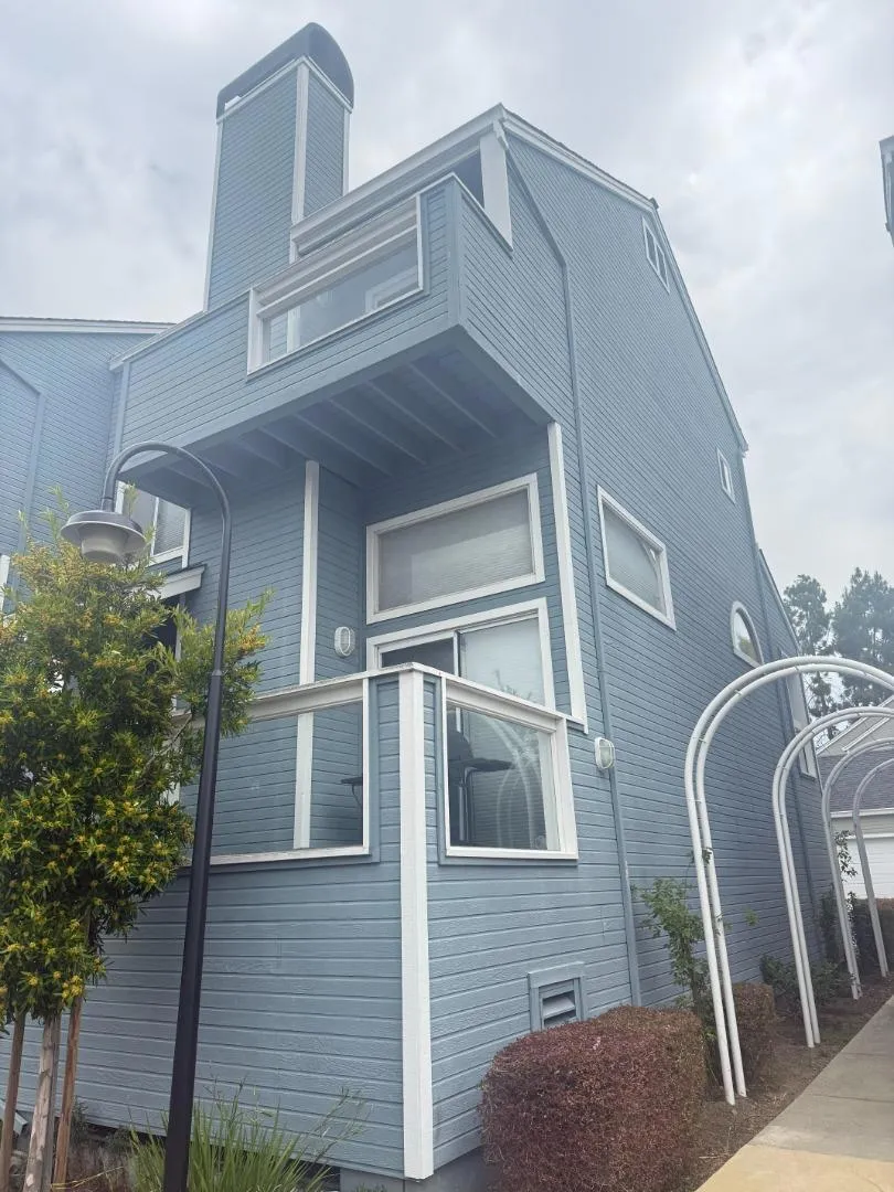 881 Boardwalk Place Redwood City, CA 94065