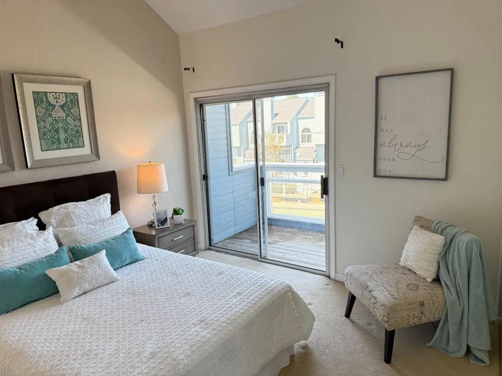 881 Boardwalk Place Redwood City, CA 94065