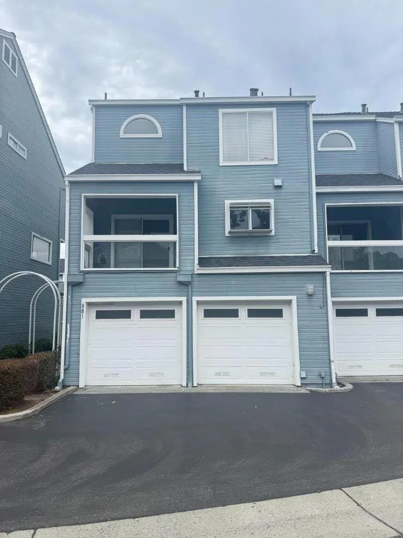 881 Boardwalk Place Redwood City, CA 94065