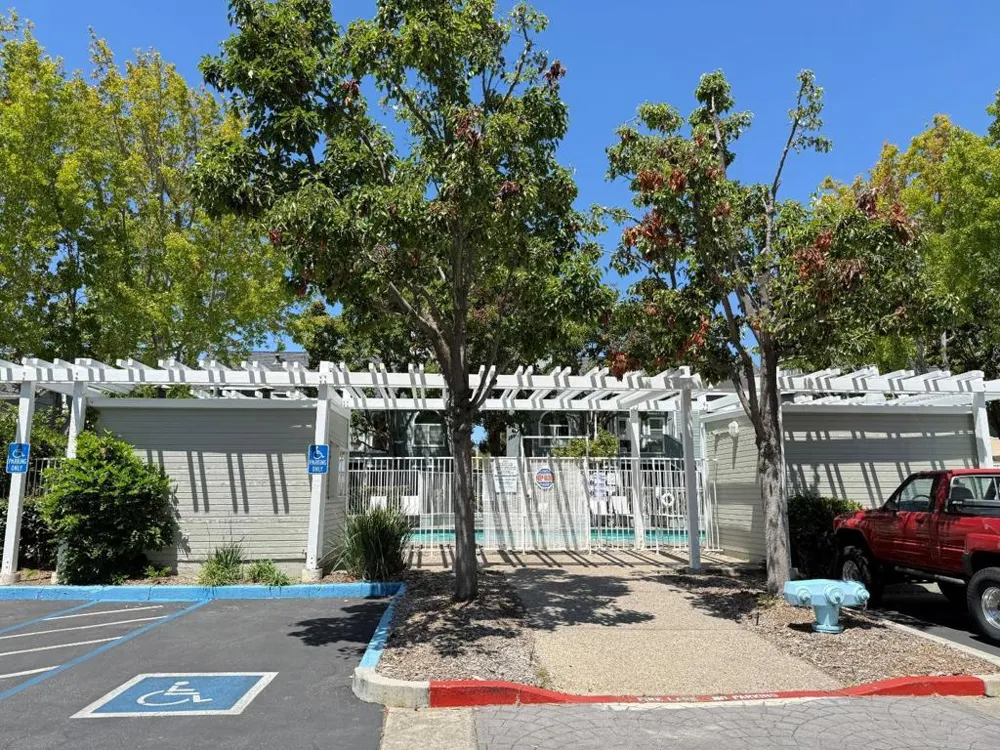 881 Boardwalk Place Redwood City, CA 94065