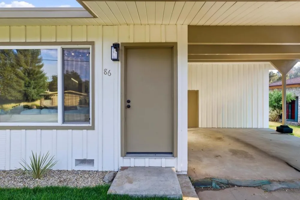 86 Blake Avenue Corralitos, CA 95076