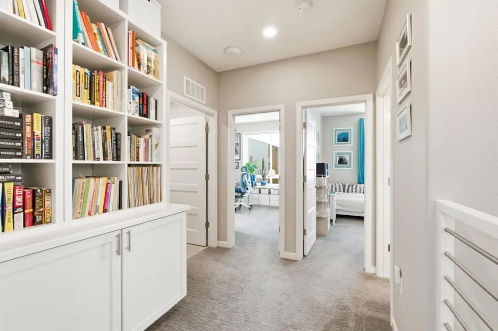 132 Llano De Los Robles Avenue San Jose, CA 95136