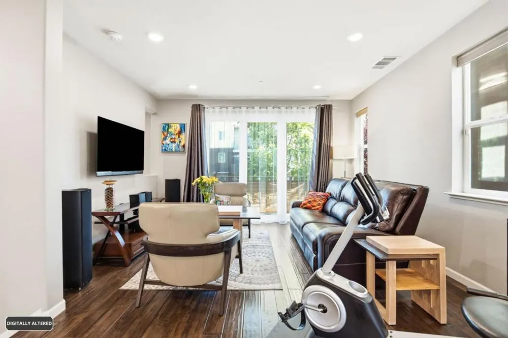 132 Llano De Los Robles Avenue San Jose, CA 95136