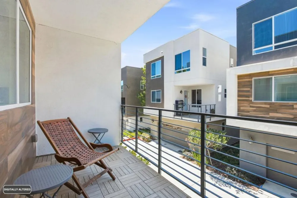 132 Llano De Los Robles Avenue San Jose, CA 95136