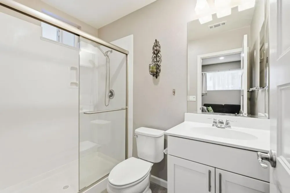 132 Llano De Los Robles Avenue San Jose, CA 95136