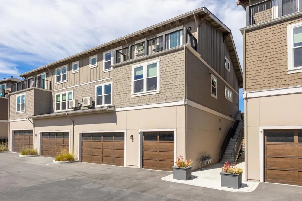 126 Aptos Village Way #3 Aptos, CA 95003