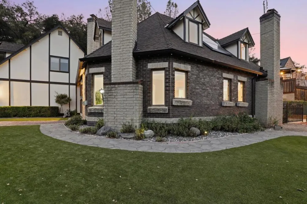 16955 Uvas Road Morgan Hill, CA 95037