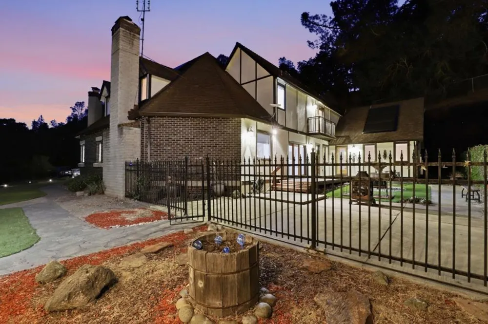 16955 Uvas Road Morgan Hill, CA 95037