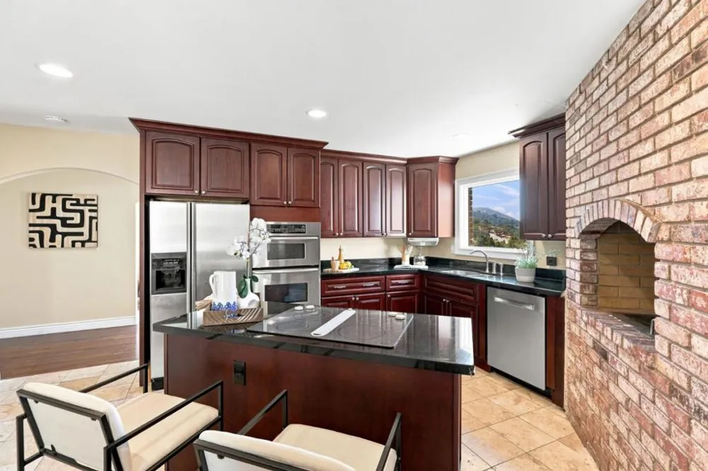 16955 Uvas Road Morgan Hill, CA 95037