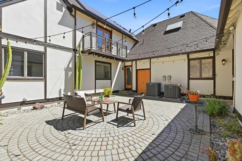16955 Uvas Road Morgan Hill, CA 95037