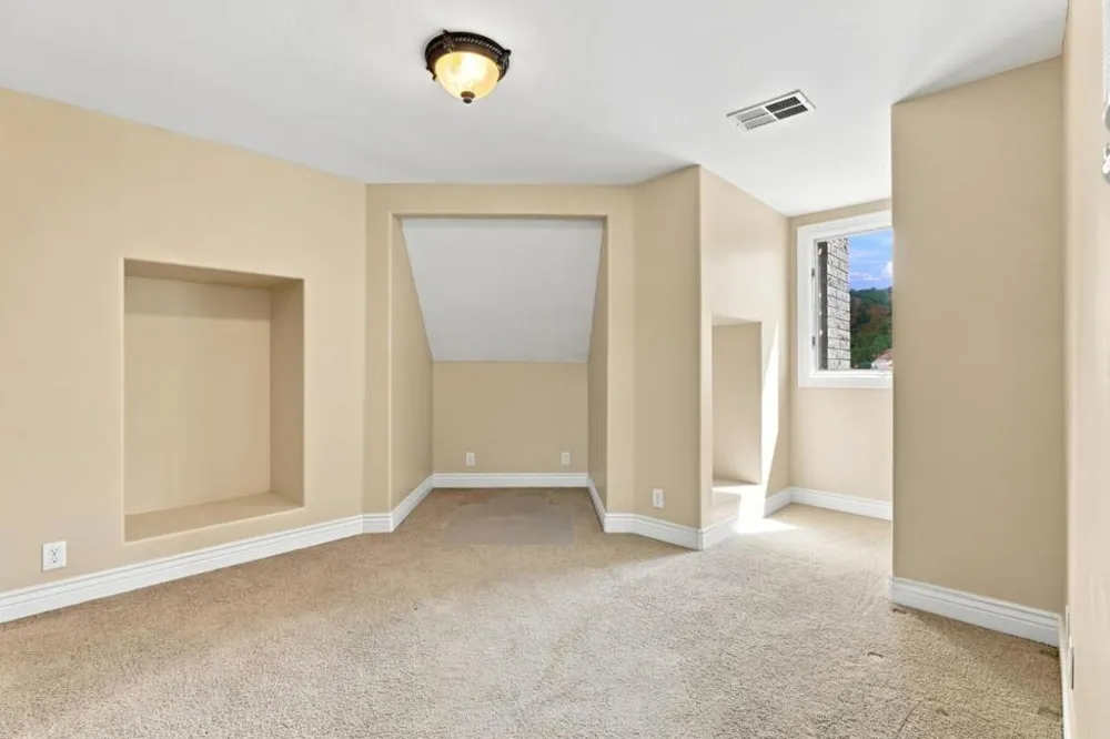 16955 Uvas Road Morgan Hill, CA 95037
