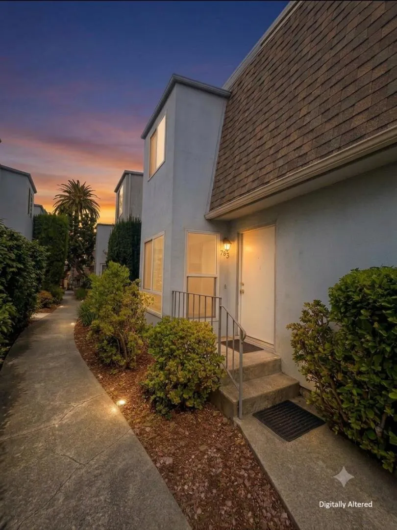 786 Arguello Street #108 Redwood City, CA 94063