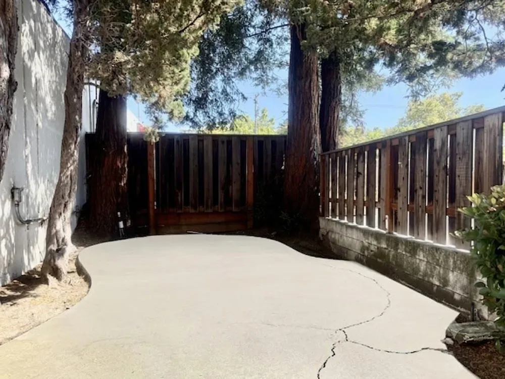 786 Arguello Street #108 Redwood City, CA 94063