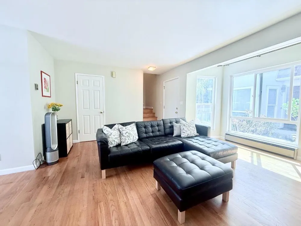 786 Arguello Street #108 Redwood City, CA 94063