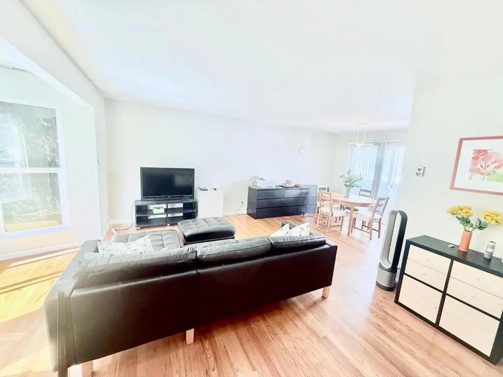 786 Arguello Street #108 Redwood City, CA 94063