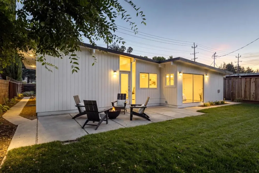 290 W Charleston Road Palo Alto, CA 94306