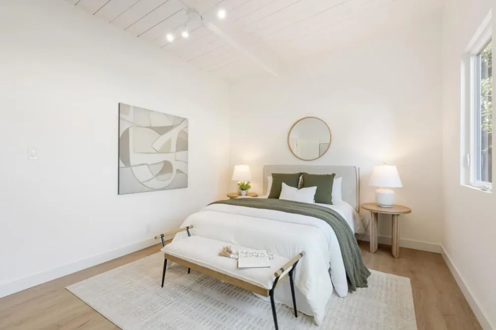 290 W Charleston Road Palo Alto, CA 94306
