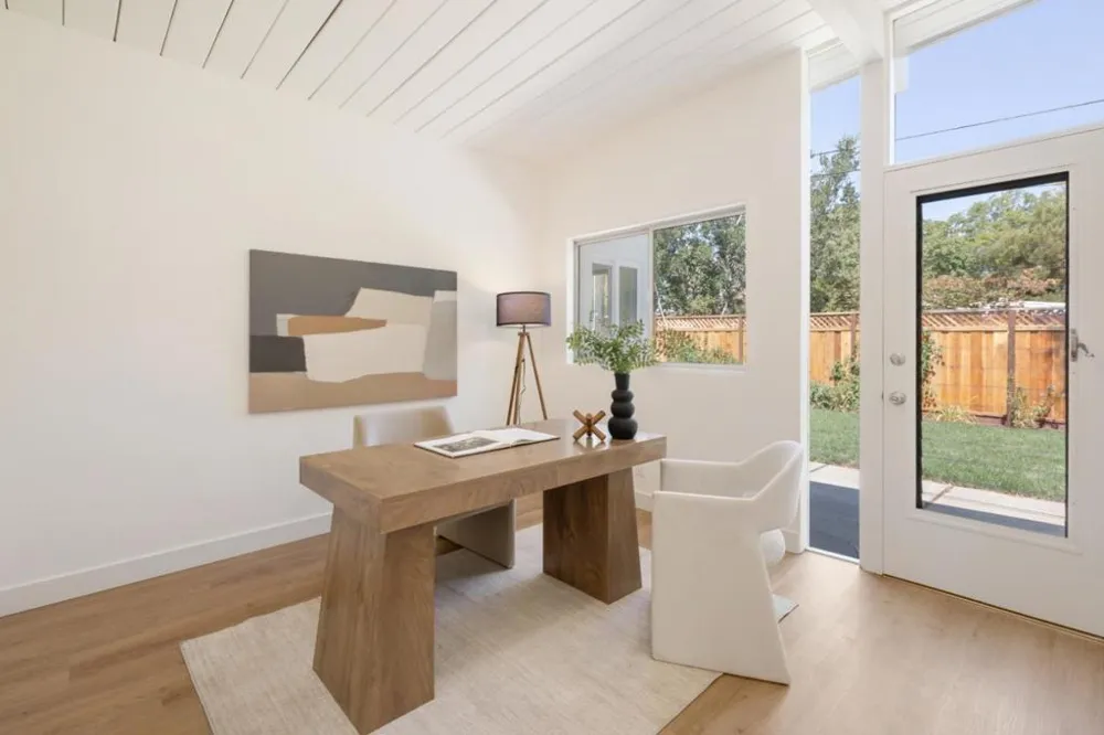 290 W Charleston Road Palo Alto, CA 94306