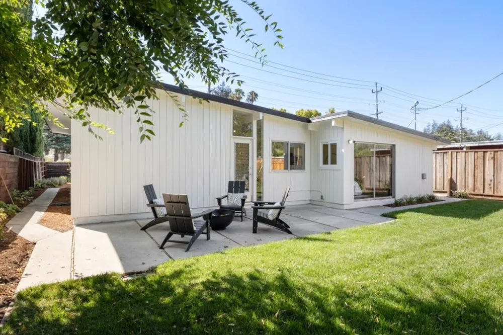 290 W Charleston Road Palo Alto, CA 94306