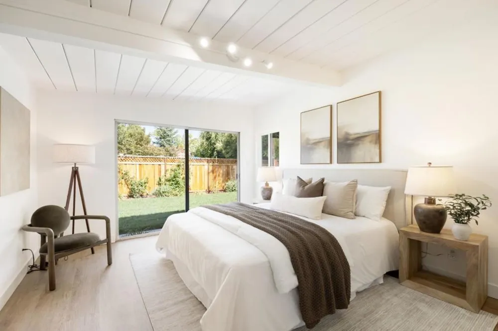 290 W Charleston Road Palo Alto, CA 94306